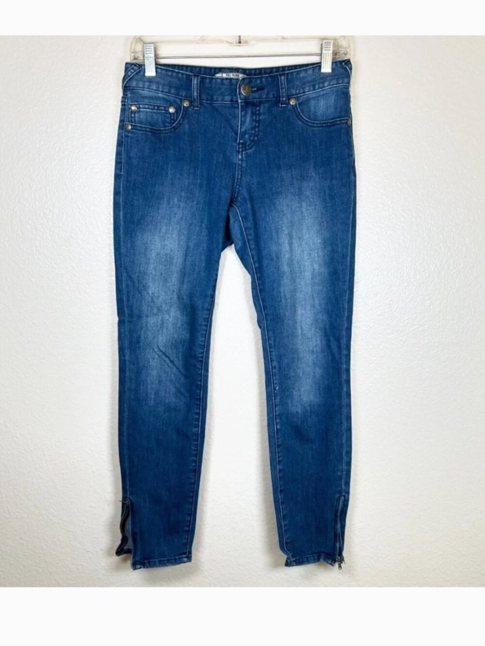 Free People Zipped Ankle Jeans siz